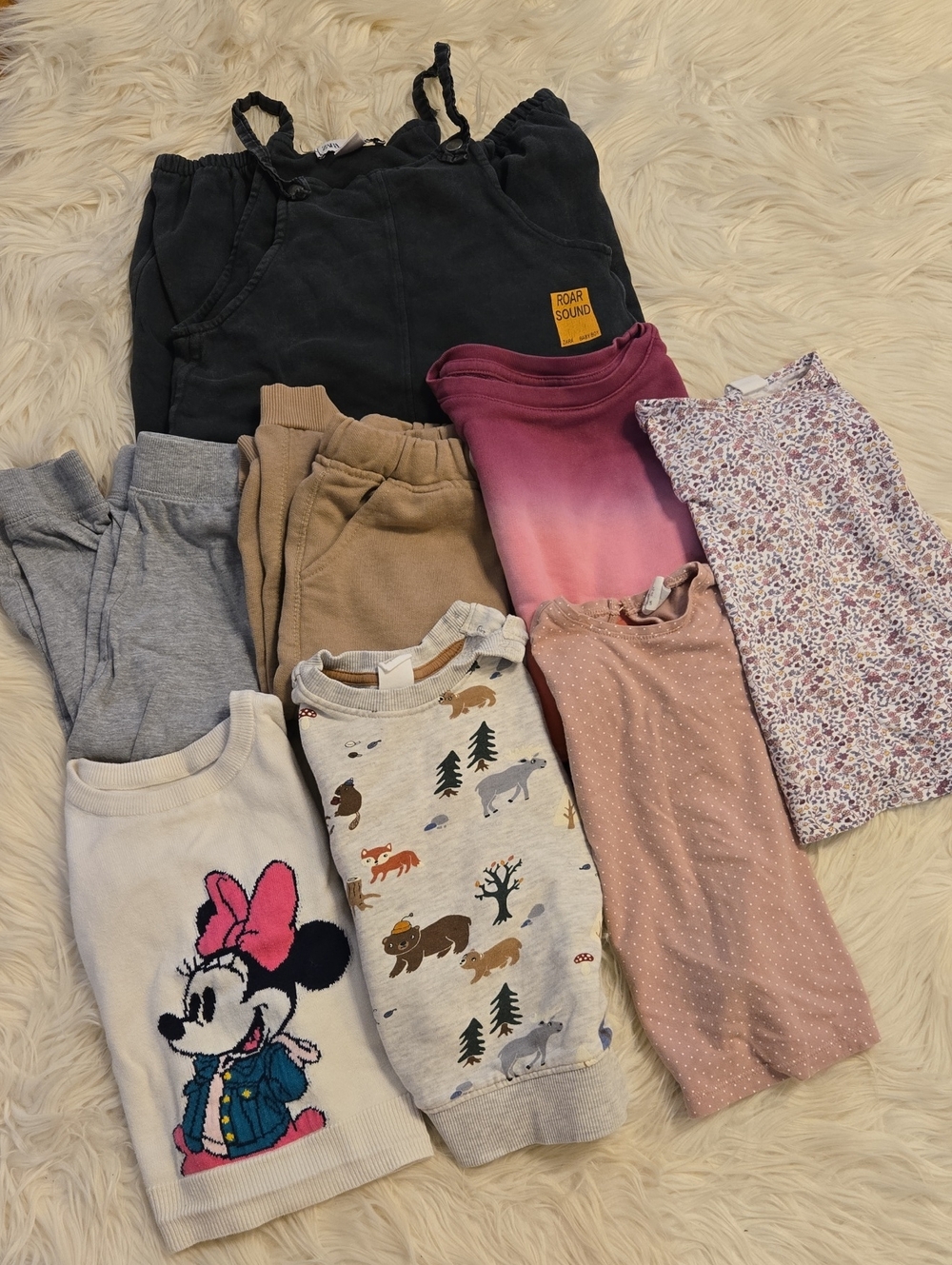 🆕️🌸18-24M/2T Bundle Of Tops And Bottoms
